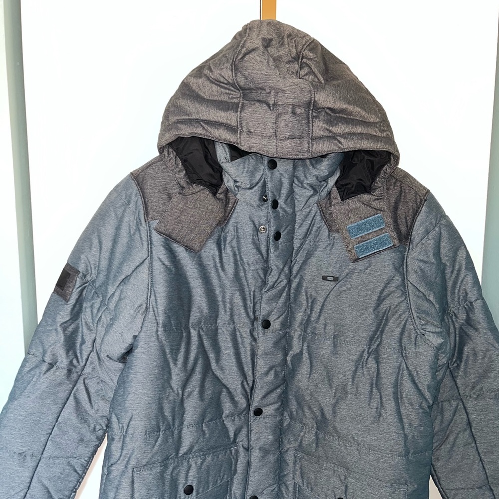 Oakley Winter Jacket. Almost New. - image 3